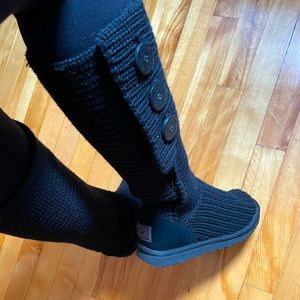 CLASSIC UGG CARDY BOOTS